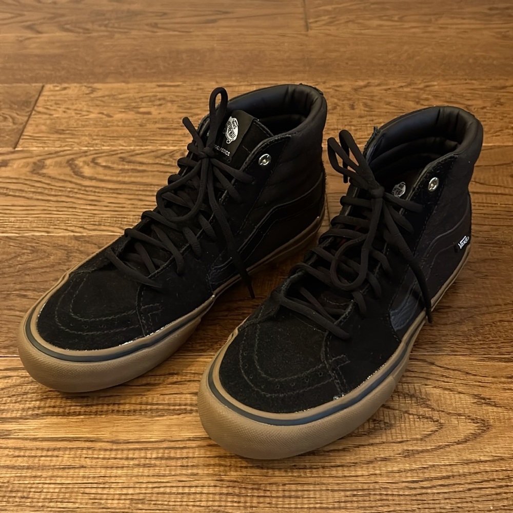 Vans Off The Wall Pro-Classics Hightop Sneakers